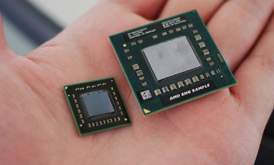AMD Phenom II x3 p820. Ноутбучный процессор 2l207209a. Микропроцессоры в смартфонах. Размер процессора.